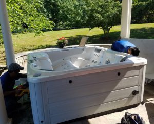 How to get rid of a hot tub in Washington DC